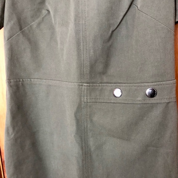 Banana Republic Utility Dress - Picture 4 of 8